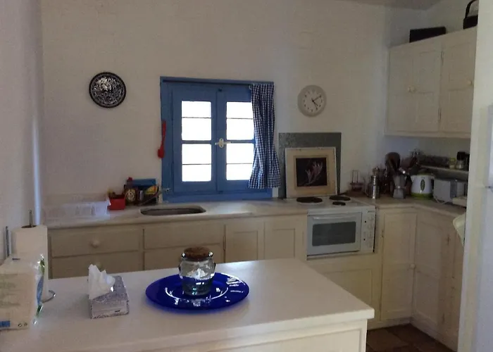 Akrotiri Stunning Views *